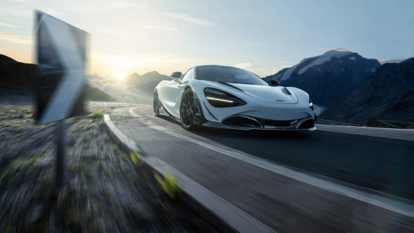 McLaren 720S in motion