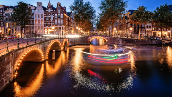 Amsterdam by night