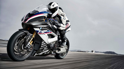 BMW HP4