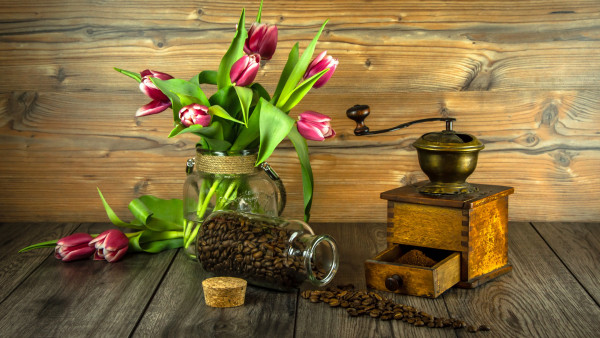Red tulips and coffee grains