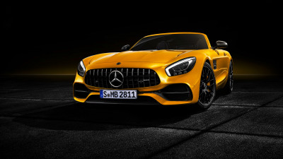 Mercedes AMG GT S Roadster
