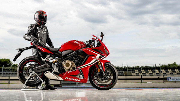 Honda CBR650R