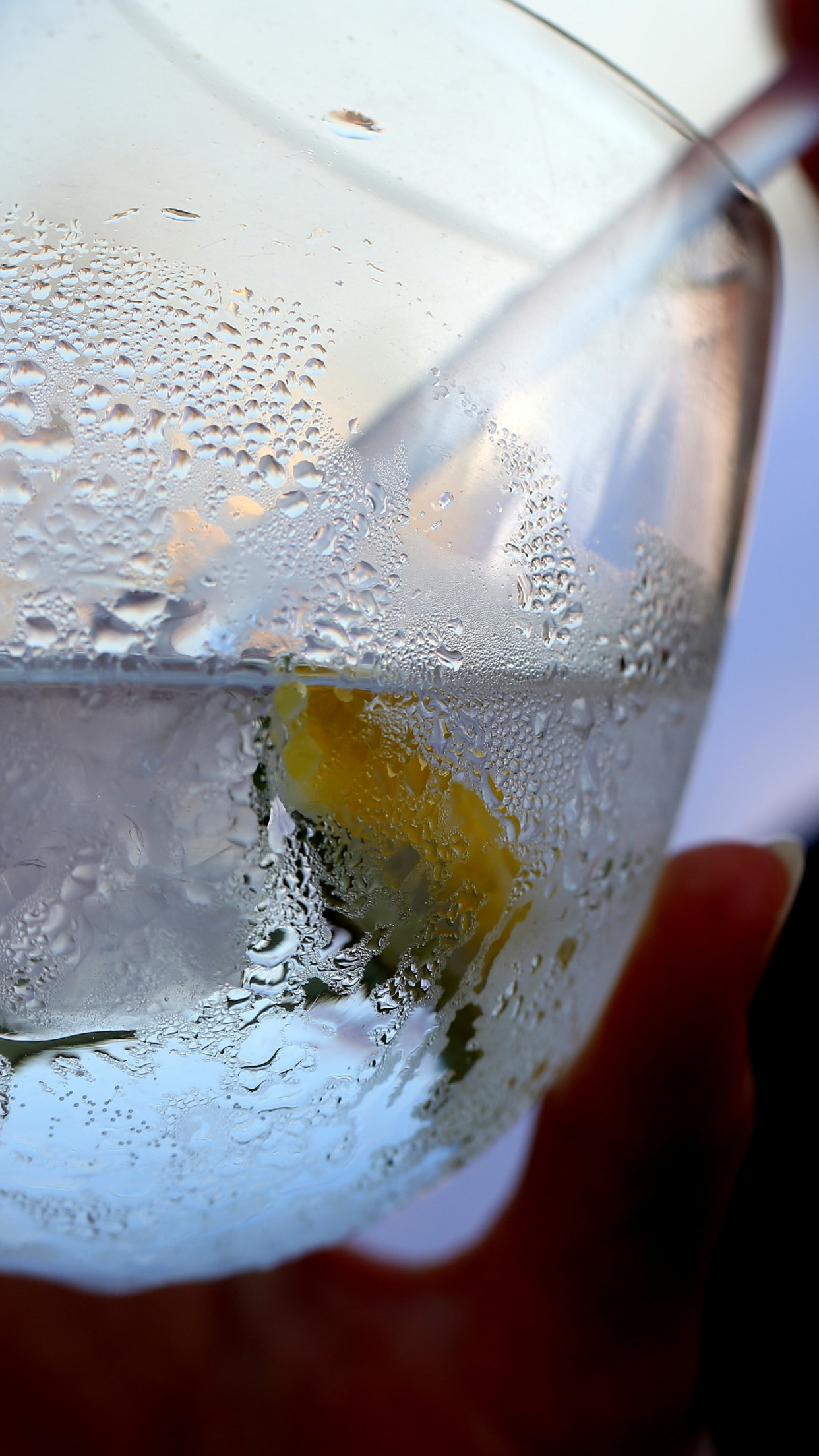 Icy drink in a hot day wallpaper 1242x2208